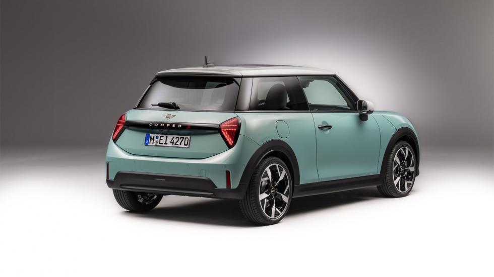 Νέα MINI Cooper C και Cooper S έως 204 άλογα 